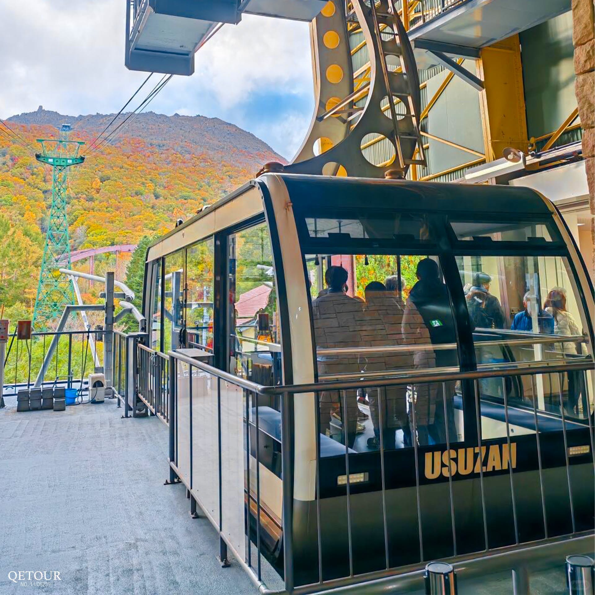 นั่ง กระเช้า usuzan ropeway
